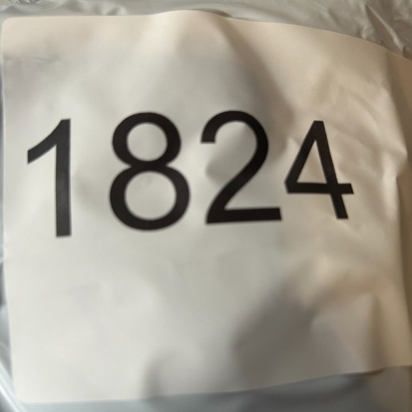 Art Basel 2019 Playboys Never Die Sweatshirt Mens Black Long Sleeve Pullover - Picture 8 of 8